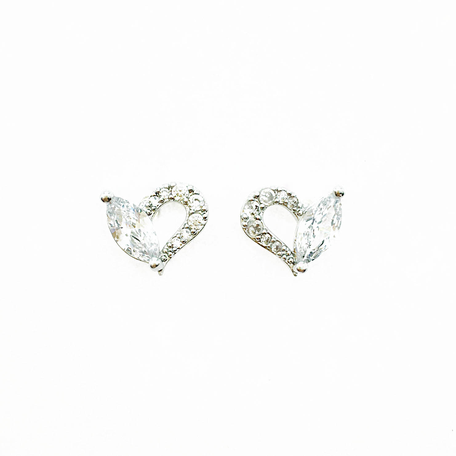 韓國 925純銀 水鑽 愛心 氣質 耳針式耳環