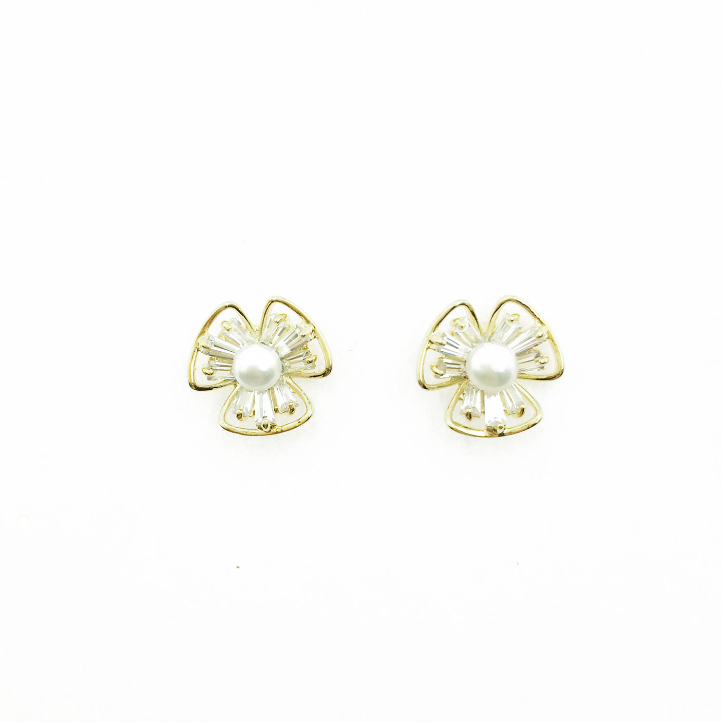 韓國 925純銀 珍珠 花朵 氣質 耳針式耳環