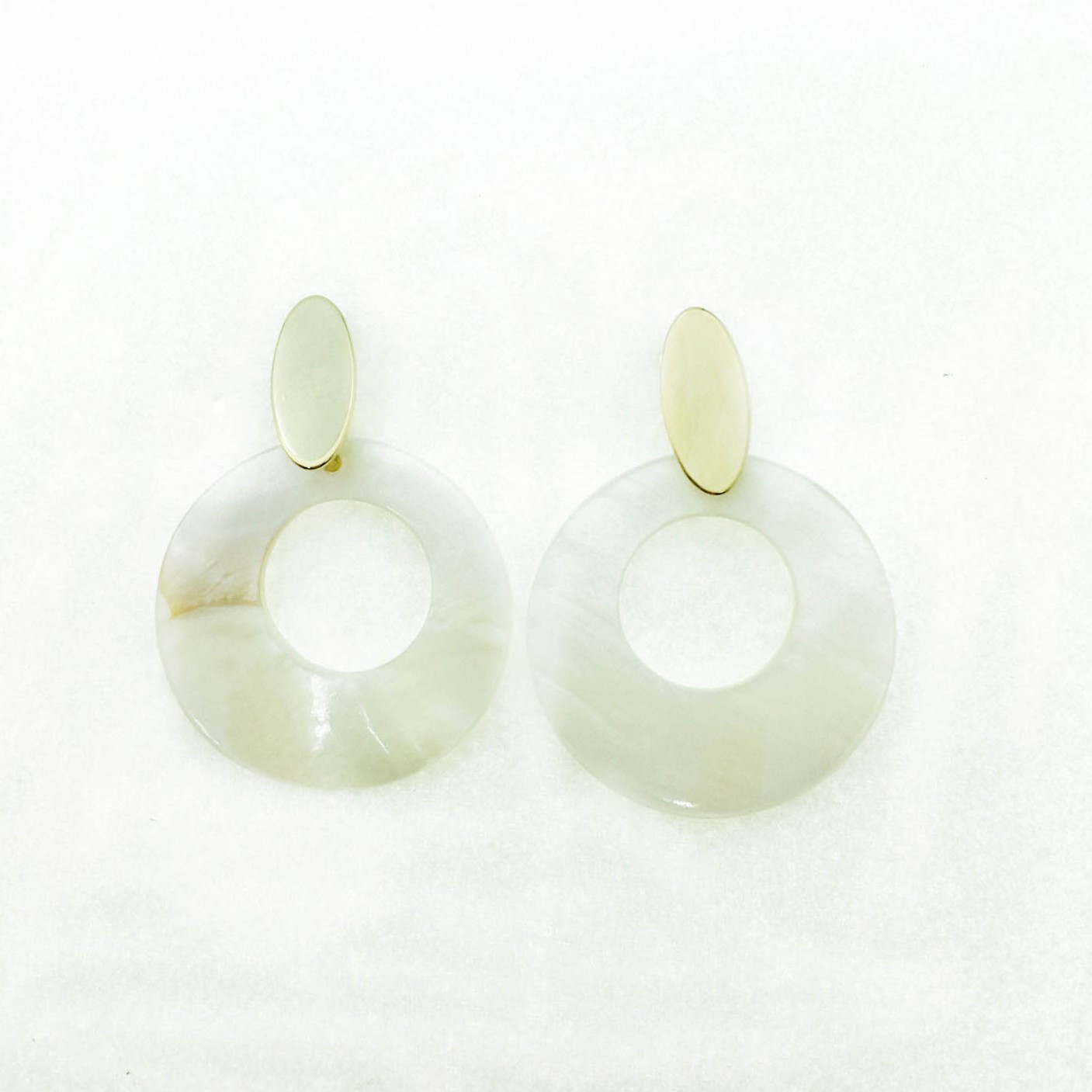 韓國 造型 金屬 貝殼感 簍空 垂墜感 耳針式耳環