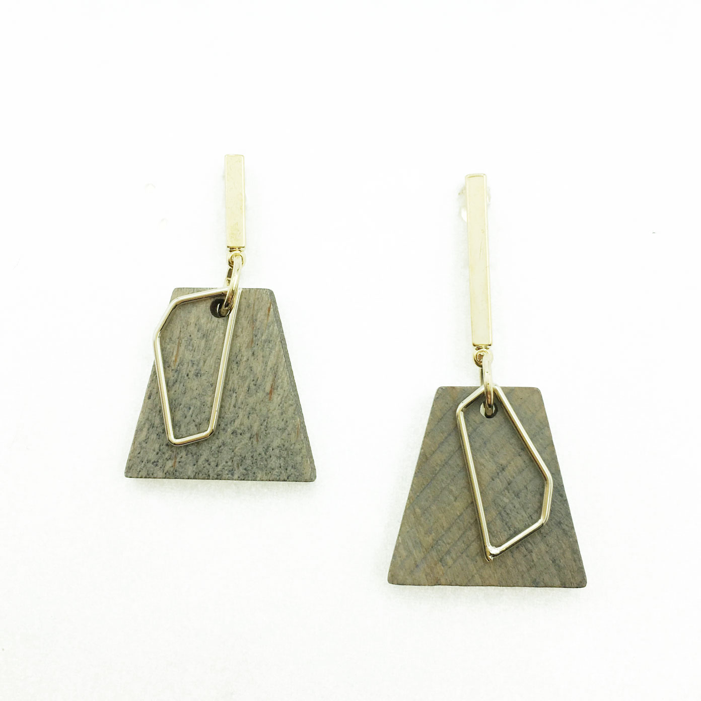 韓國 造型 金屬 木質 簍空 垂墜感 耳針式耳環